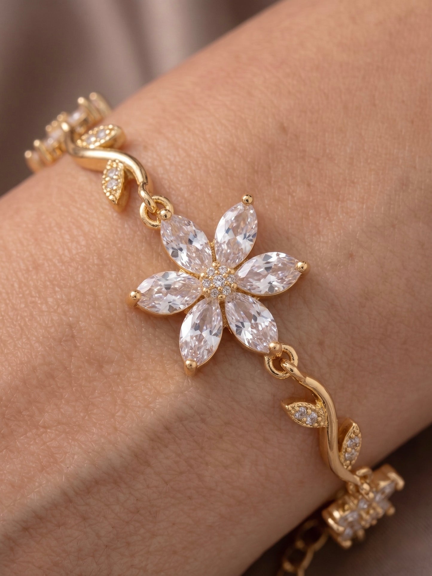 Floral Bracelet - Crystal