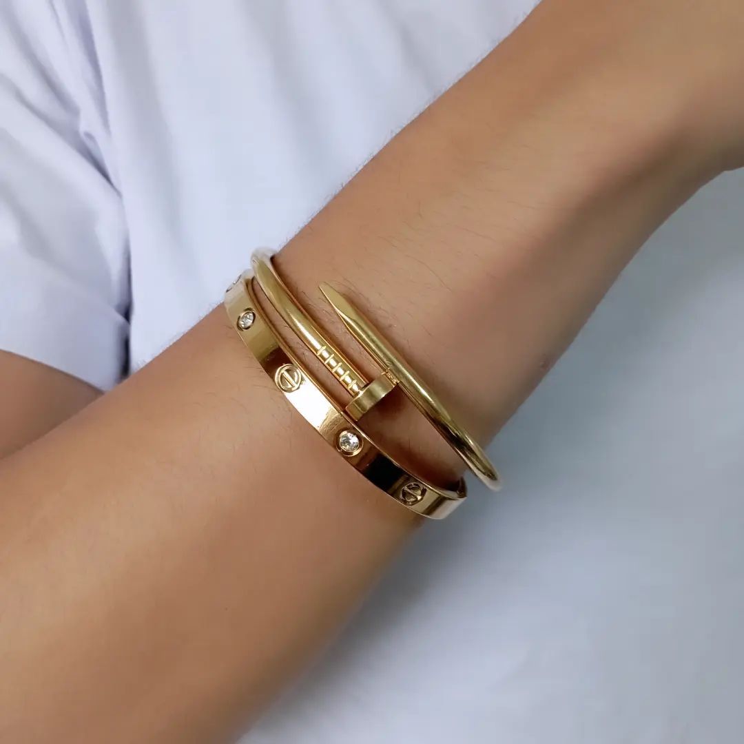 Cartier gold handcuff Bundle