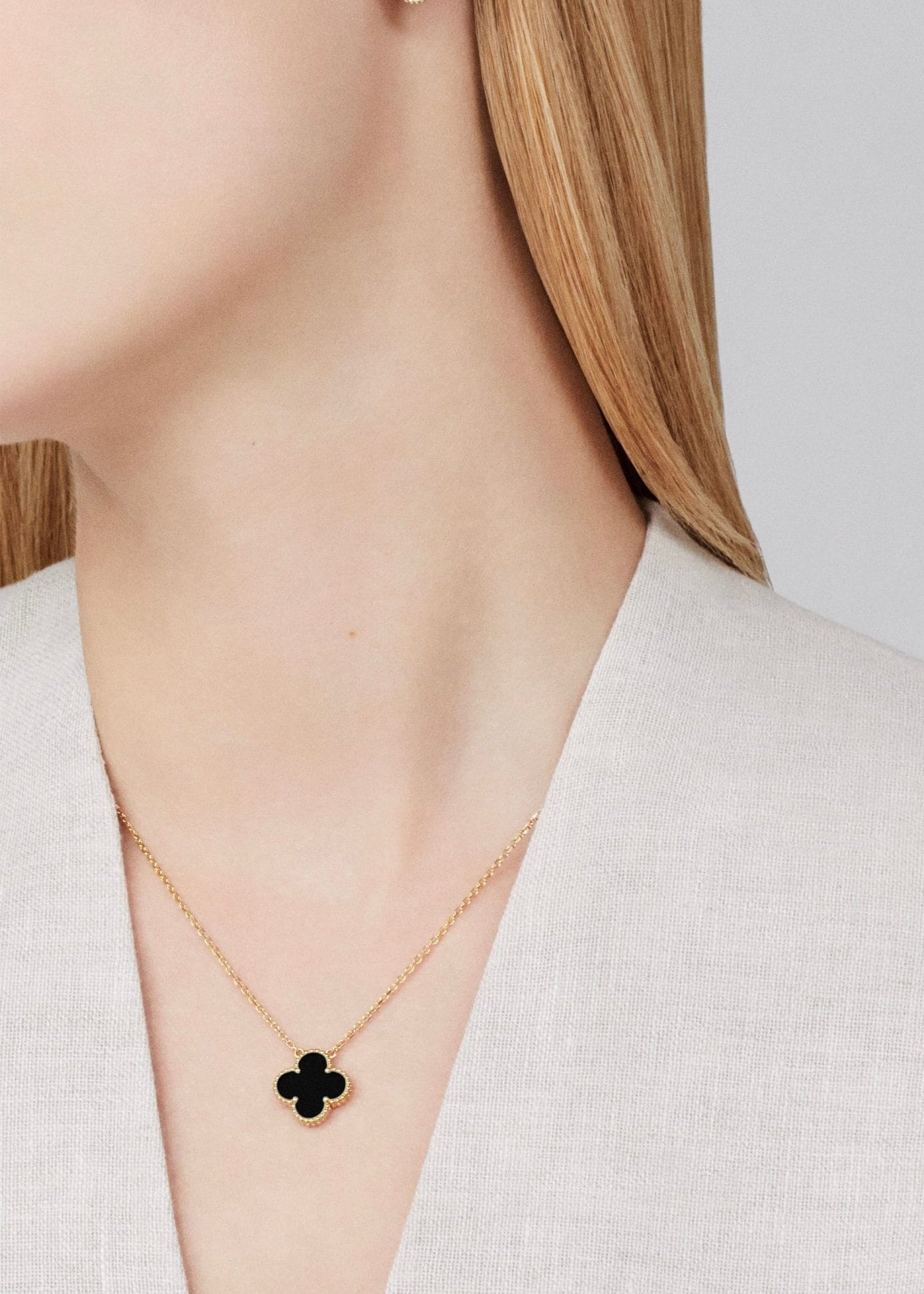 Single Van Cleef Necklace - Black