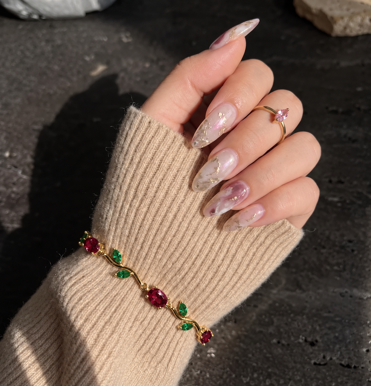 tulip bracelet