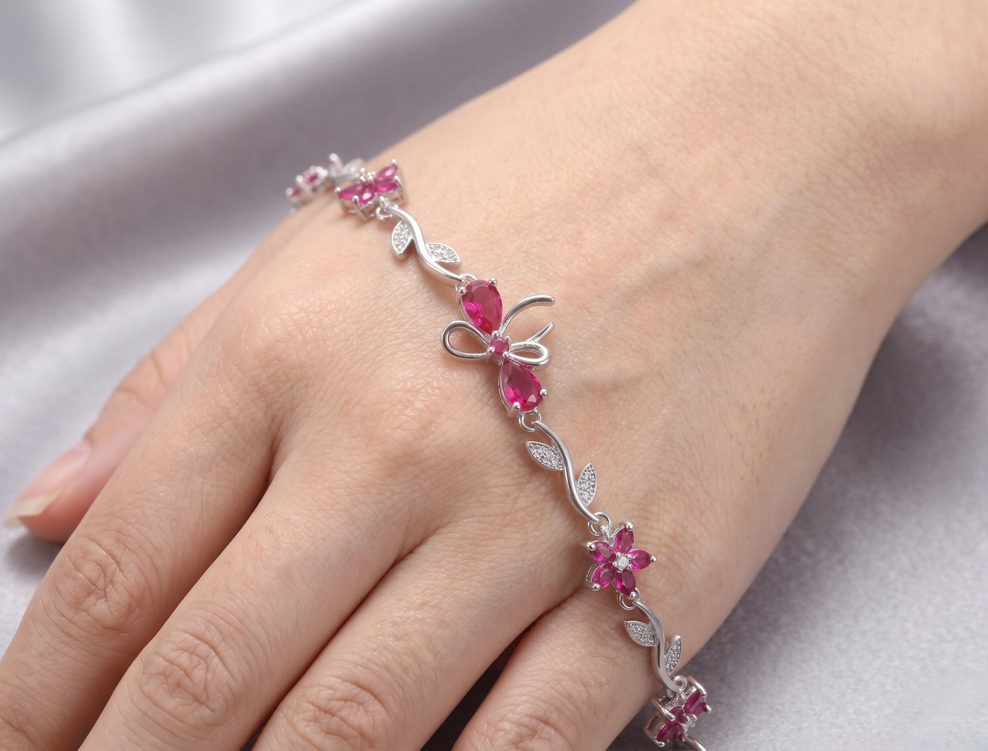 Ribbon Bracelet - Silver & Red