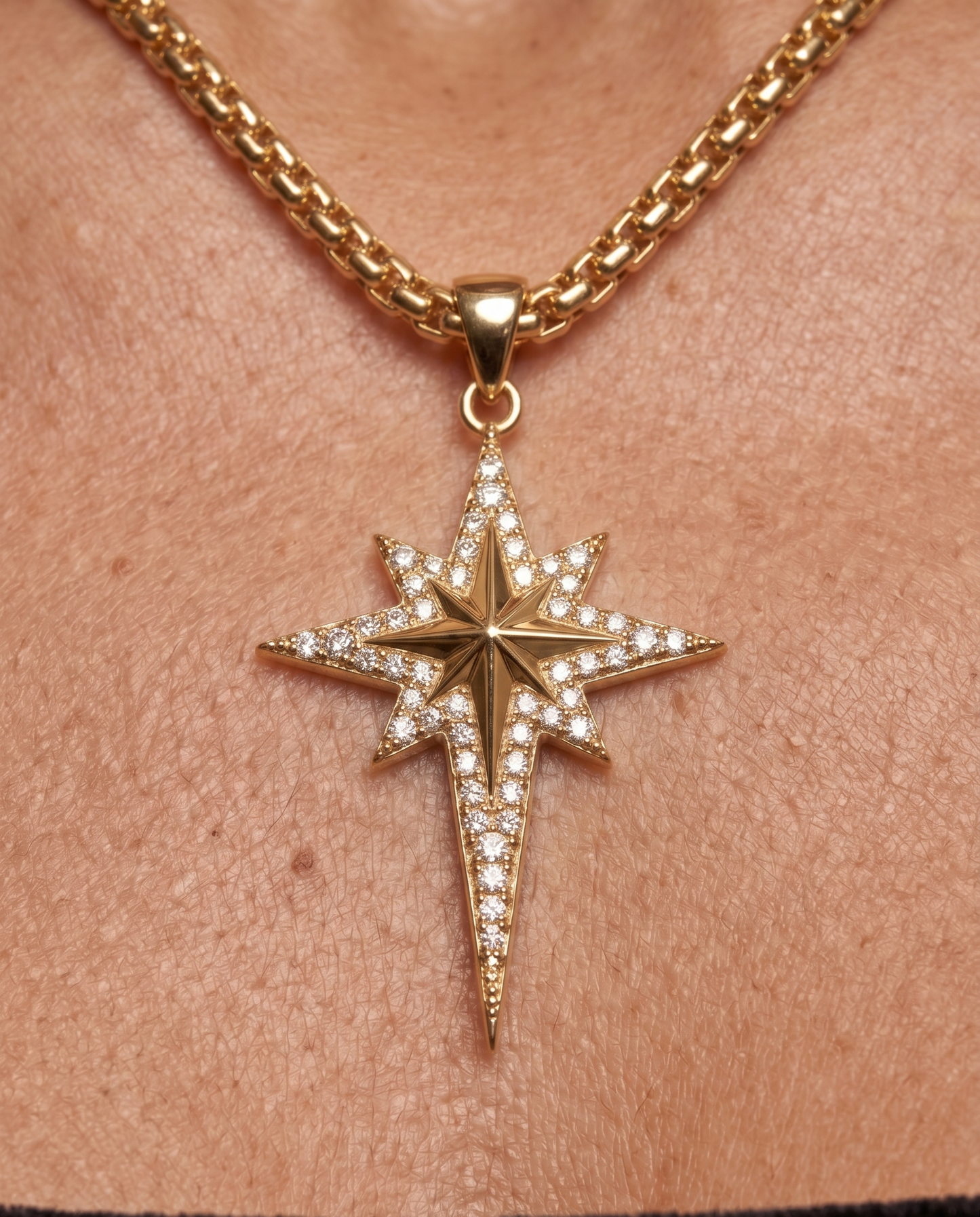 GOLD STAR NECKLACE