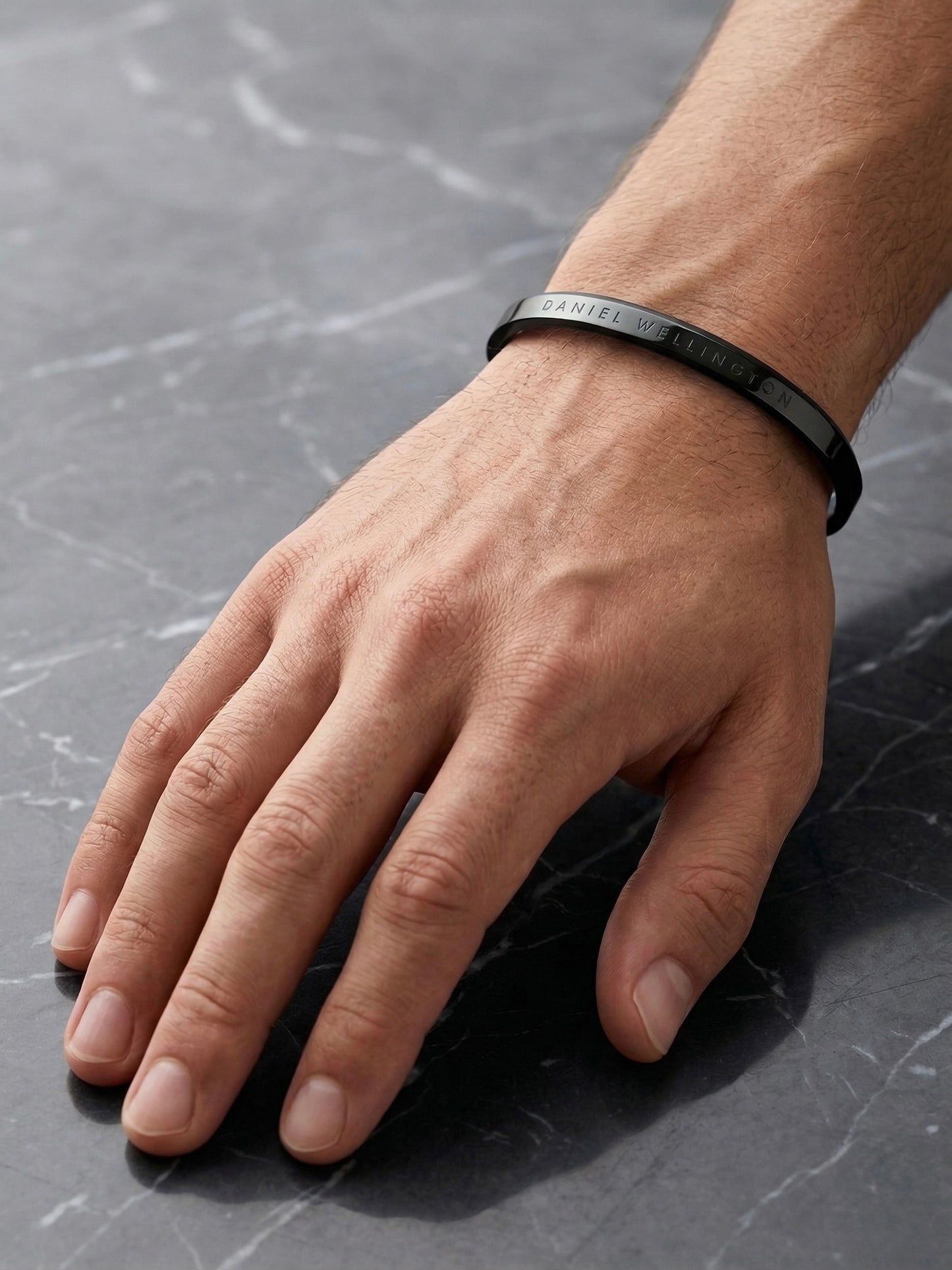 BLACK daniel wellington CUFF