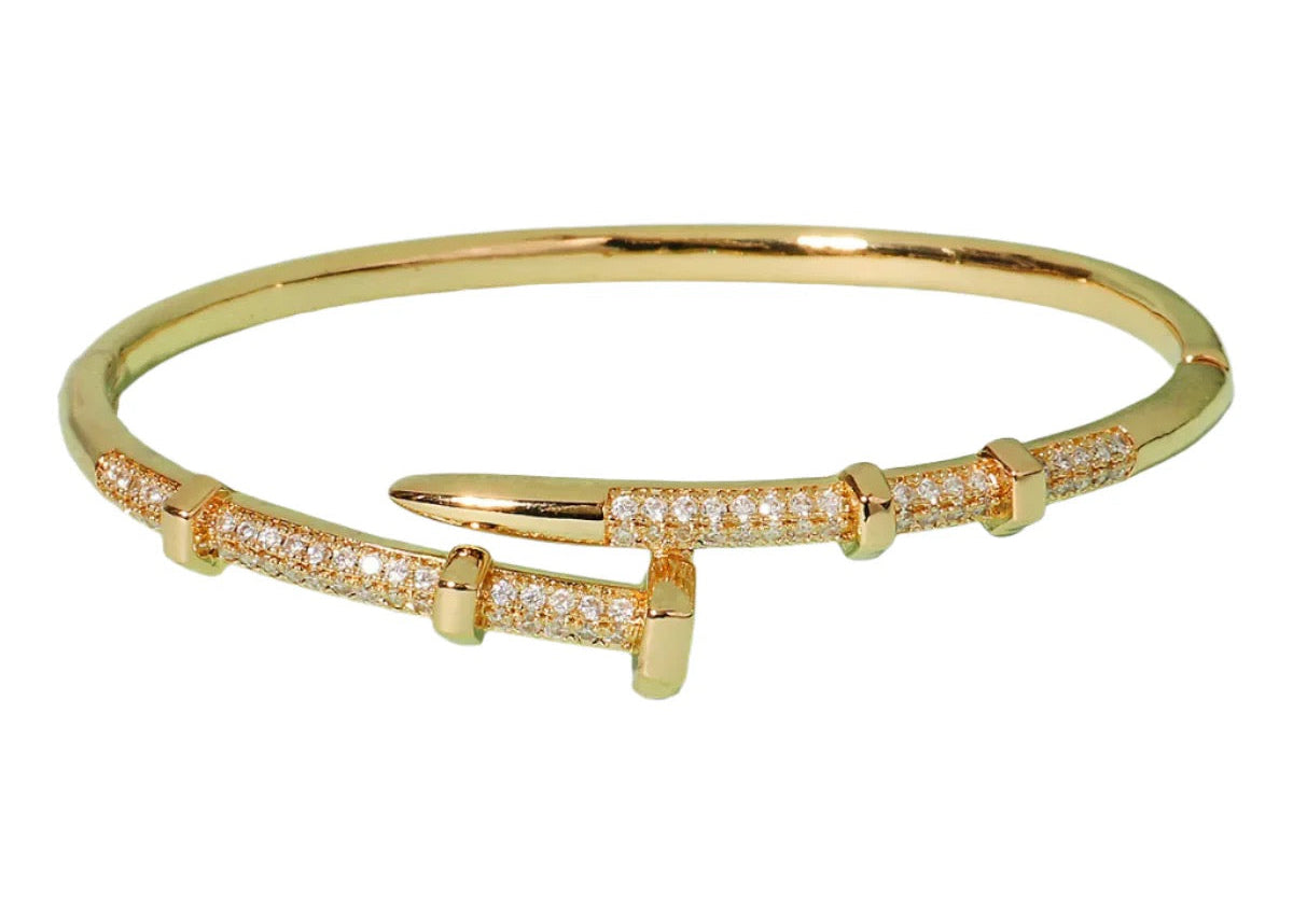 gold crystal nail handcuff